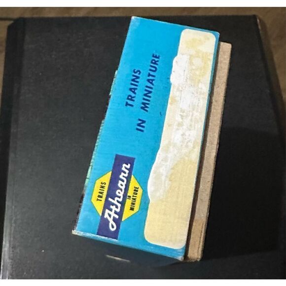 Vintage HO Athearn Trains Santa Fe Piggyback Trailer Car with Box - Picture 4 of 13